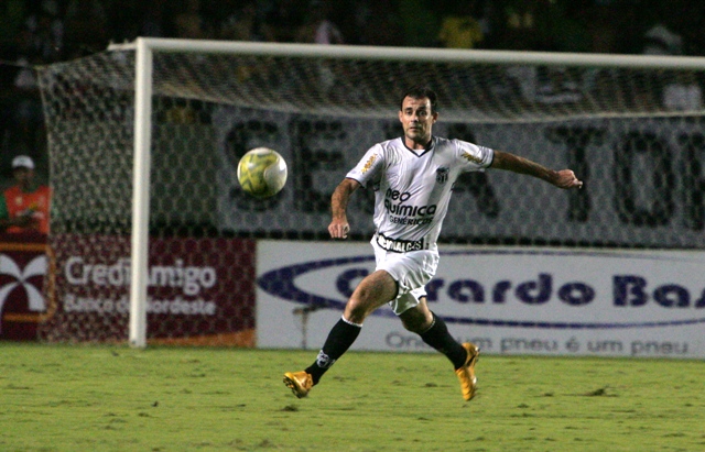 [02-03] Ceará 1 x 0 Fortaleza - 8