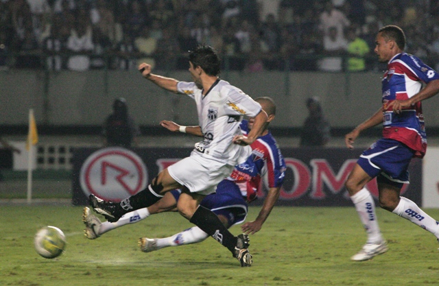 [02-03] Ceará 1 x 0 Fortaleza - 14