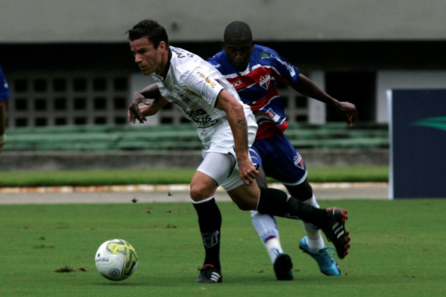 [27-03]  Ceará 0 x 1 Fortaleza - 19