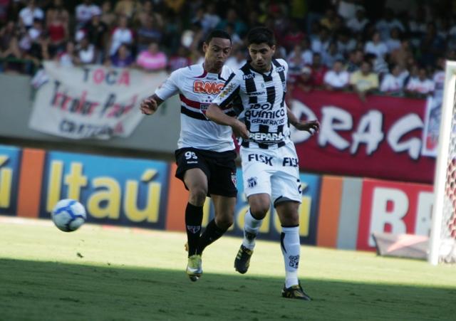 [24-10] Ceará 2 x 0 São Paulo - 11