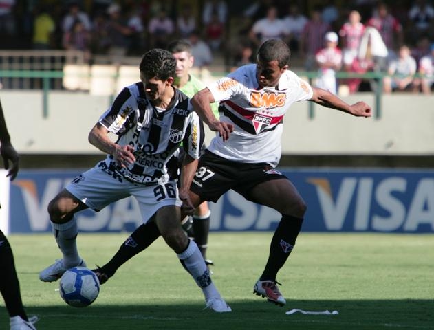 [24-10] Ceará 2 x 0 São Paulo - 15