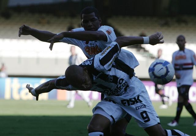 [24-10] Ceará 2 x 0 São Paulo - 18