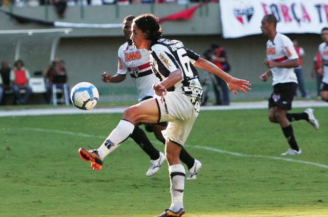 [24-10] Ceará 2 x 0 São Paulo - 25