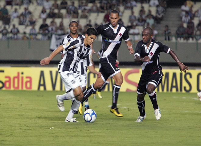 [04-09] Ceará 0 x 2 Vasco da Gama - 18