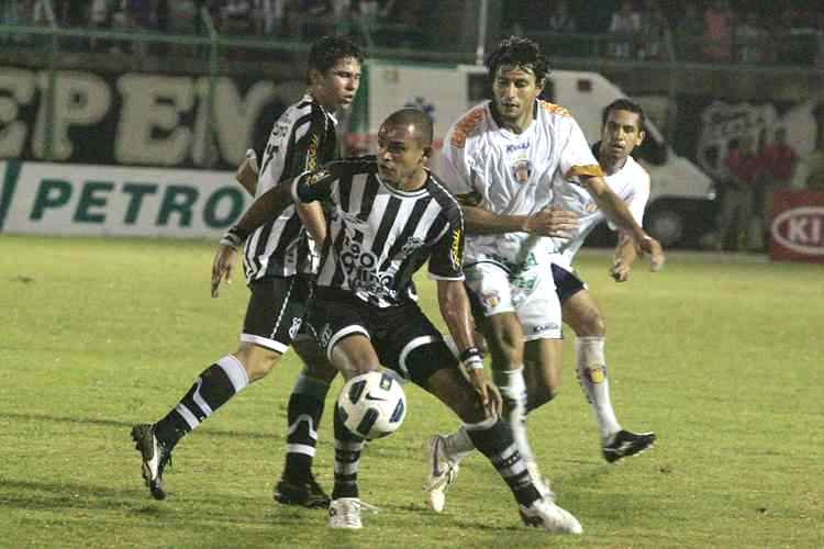 [21-04] Ceará 2 x 1 G. Prudente - 14