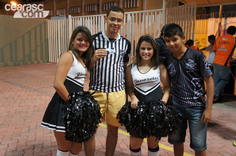 [24-08] Ceará 1 x 3 Vitória - Torcida - 9