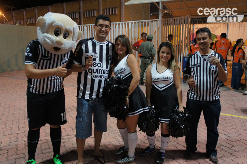 [24-08] Ceará 1 x 3 Vitória - Torcida - 25