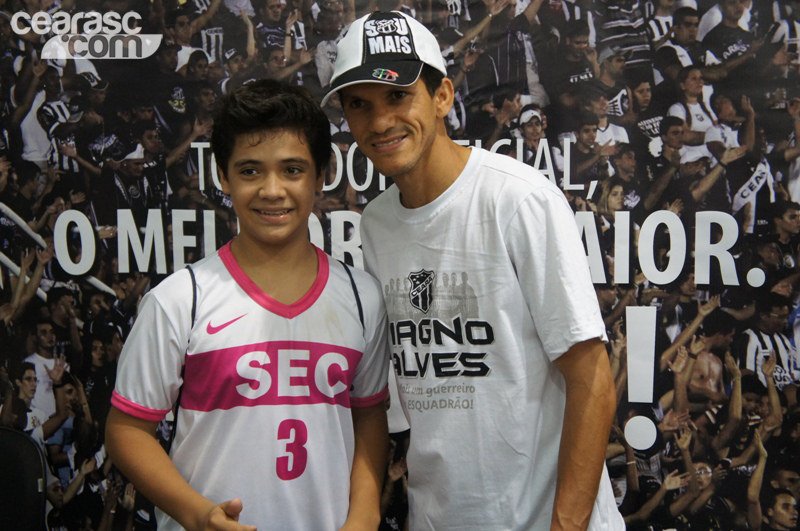 [15-09] Magno Alves recebe torcedores na Loja Oficial3 - 12