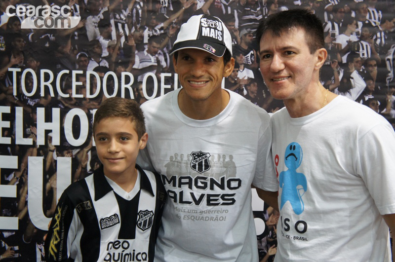 [15-09] Magno Alves recebe torcedores na Loja Oficial4 - 8