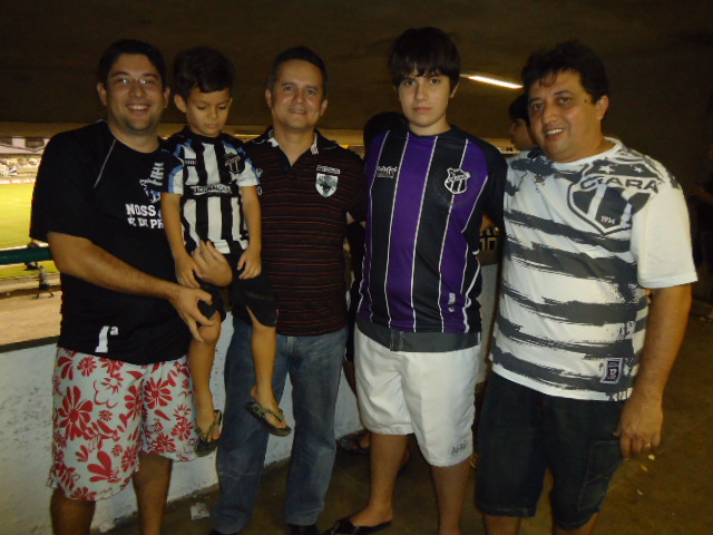  [04-09] TORCIDA - Ceará 0 x 2 Vasco da Gama  - 71