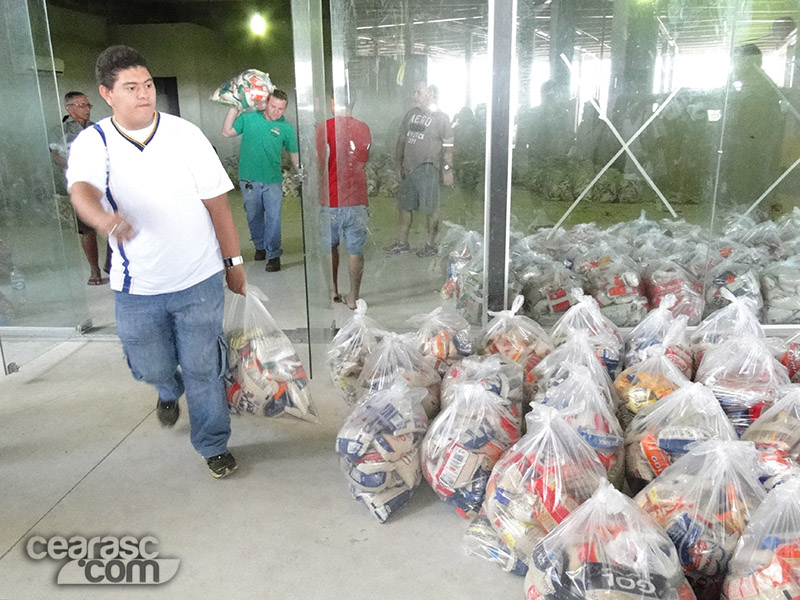 [28-01] Entrega dos alimentos doados - 4