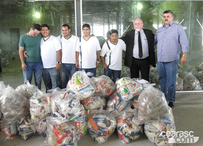 [28-01] Entrega dos alimentos doados - 5