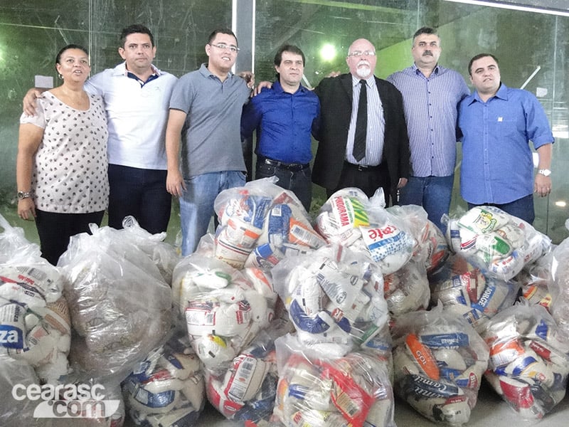 [28-01] Entrega dos alimentos doados - 16