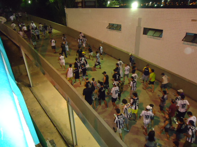 [10-10] Ceará 2 x 0 Guarani - TORCIDA - 38