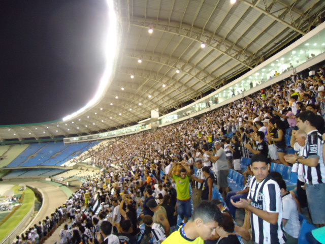 [10-10] Ceará 2 x 0 Guarani - TORCIDA - 51