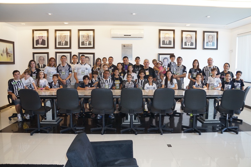 [19-10] Por Dentro do Vozão - Dia das Crianças - 01 - 14