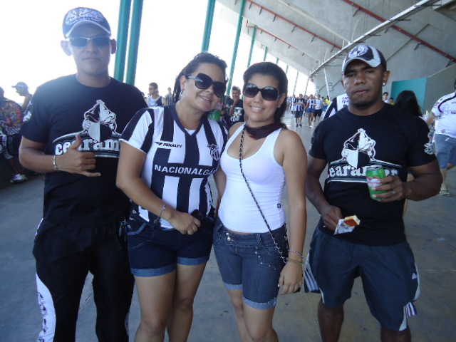 [24-10] Ceará 2 x 0 São Paulo [TORCIDA] - 33