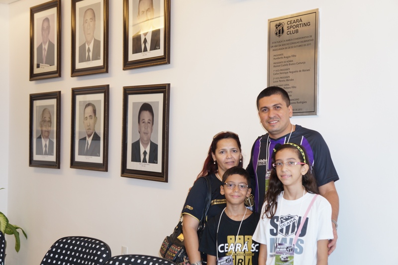 [19-10] Por Dentro do Vozão - Dia das Crianças - 01 - 20