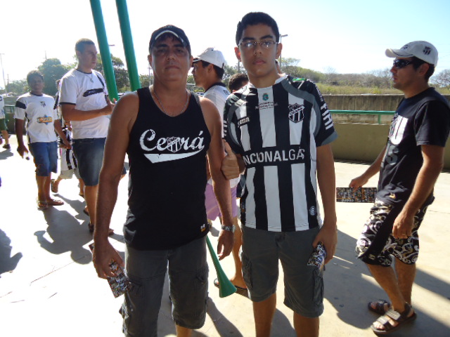 [24-10] Ceará 2 x 0 São Paulo [TORCIDA] - 67