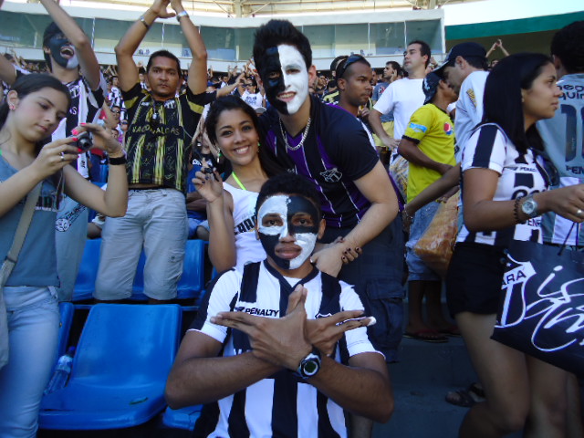 [24-10] Ceará 2 x 0 São Paulo [TORCIDA] - 71