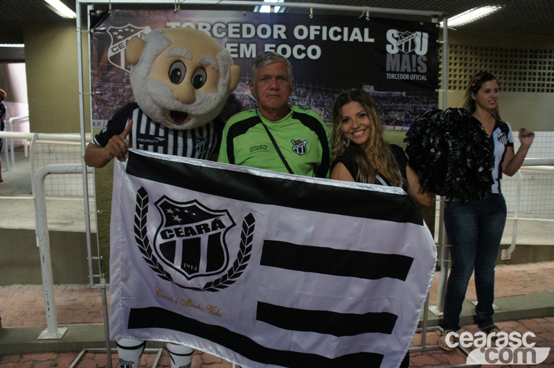 [23-10] Torcedor Oficial em foco 02 - 14