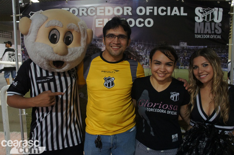 [23-10] Torcedor Oficial em foco 02 - 21