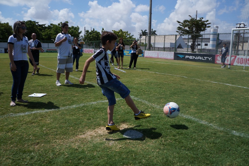 [19-10] Por Dentro do Vozão - Dia das Crianças - 05 - 7