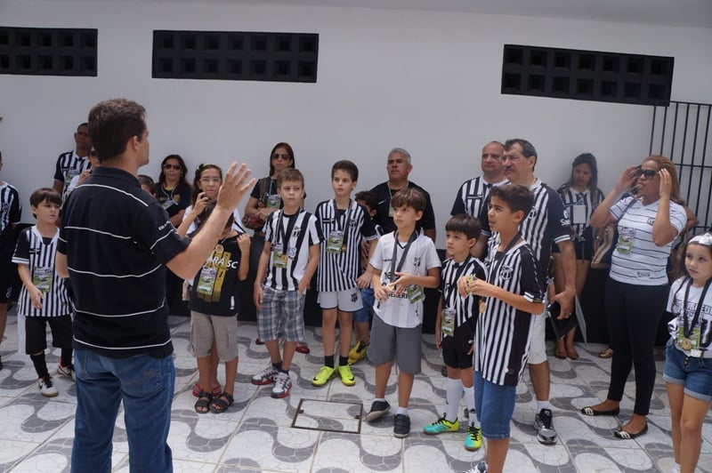 [19-10] Por Dentro do Vozão - Dia das Crianças - 02 - 24