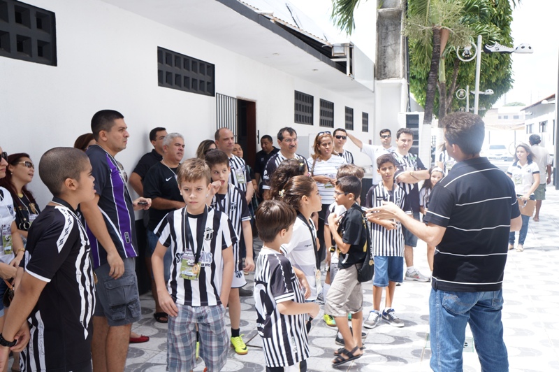 [19-10] Por Dentro do Vozão - Dia das Crianças - 02 - 25