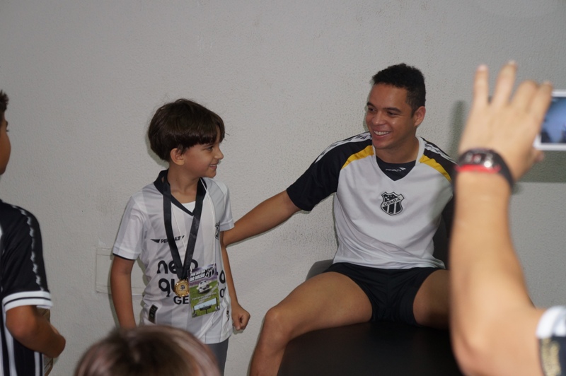 [19-10] Por Dentro do Vozão - Dia das Crianças - 03 - 1