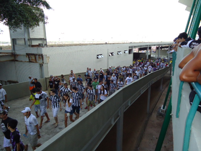 [28-11] Ceará 1 x 1 Atlético/PR - TORCIDA - 19