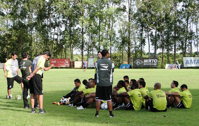 [22-02] Treino  no CT do Misto - 2