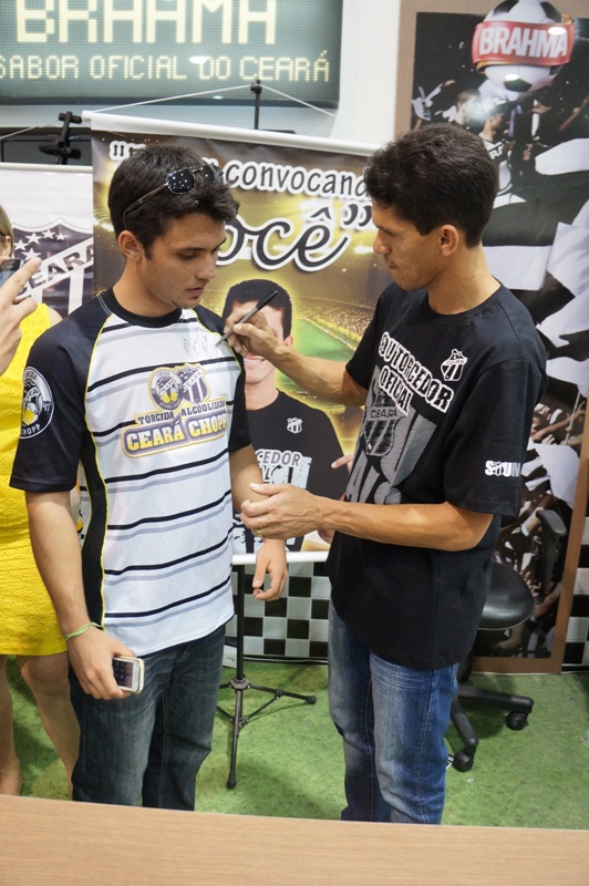 [19-12] Renovação de Contrato do Magno Alves - 18