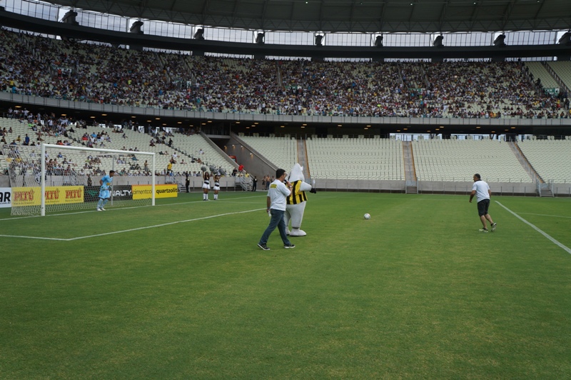 [30-03] Ceará X Fortaleza - Ação Chute Atitude de Campeão - 2