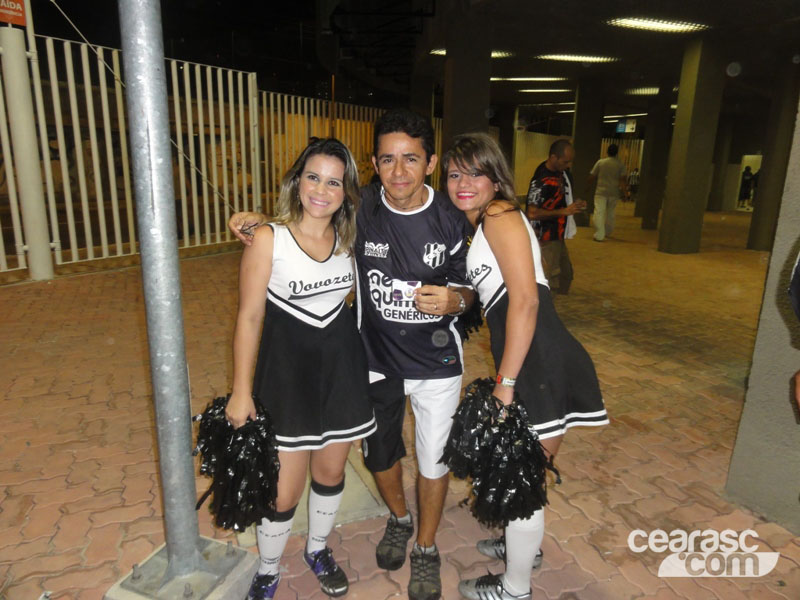 [24-08] Ceará 1 x 3 Vitória - Torcida - 41