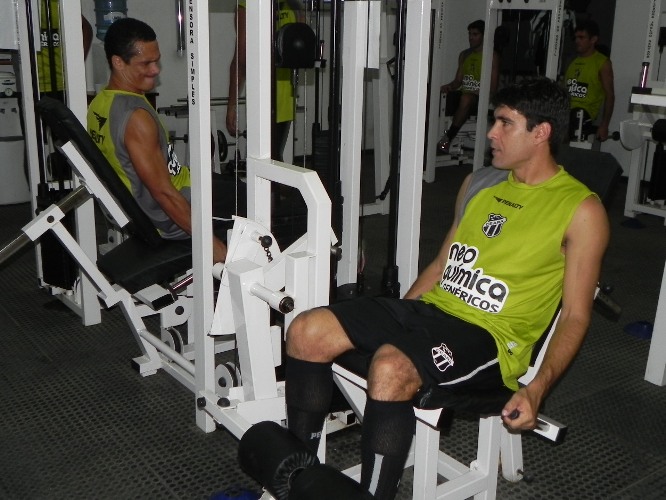 Treino Academia 06-08 - 9