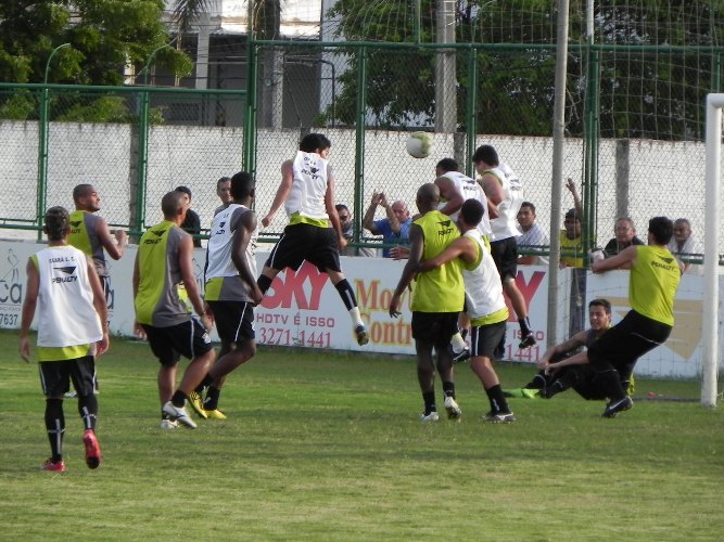 [18-01] Treino Coletivo - Finalizações - 5