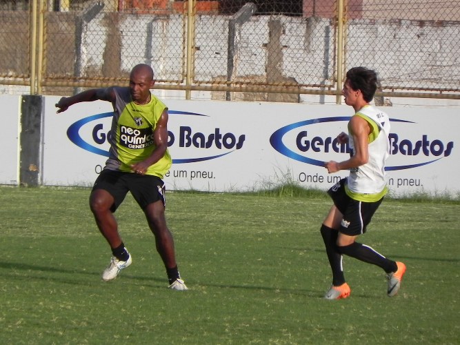 [18-01] Treino Coletivo - Finalizações - 13