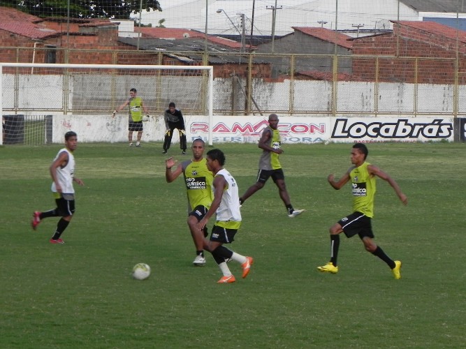 [18-01] Treino Coletivo - Finalizações - 15