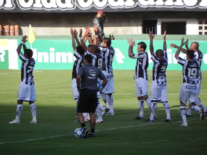 [08/08] Ceará 0 x 0 Atlético-GO - 26