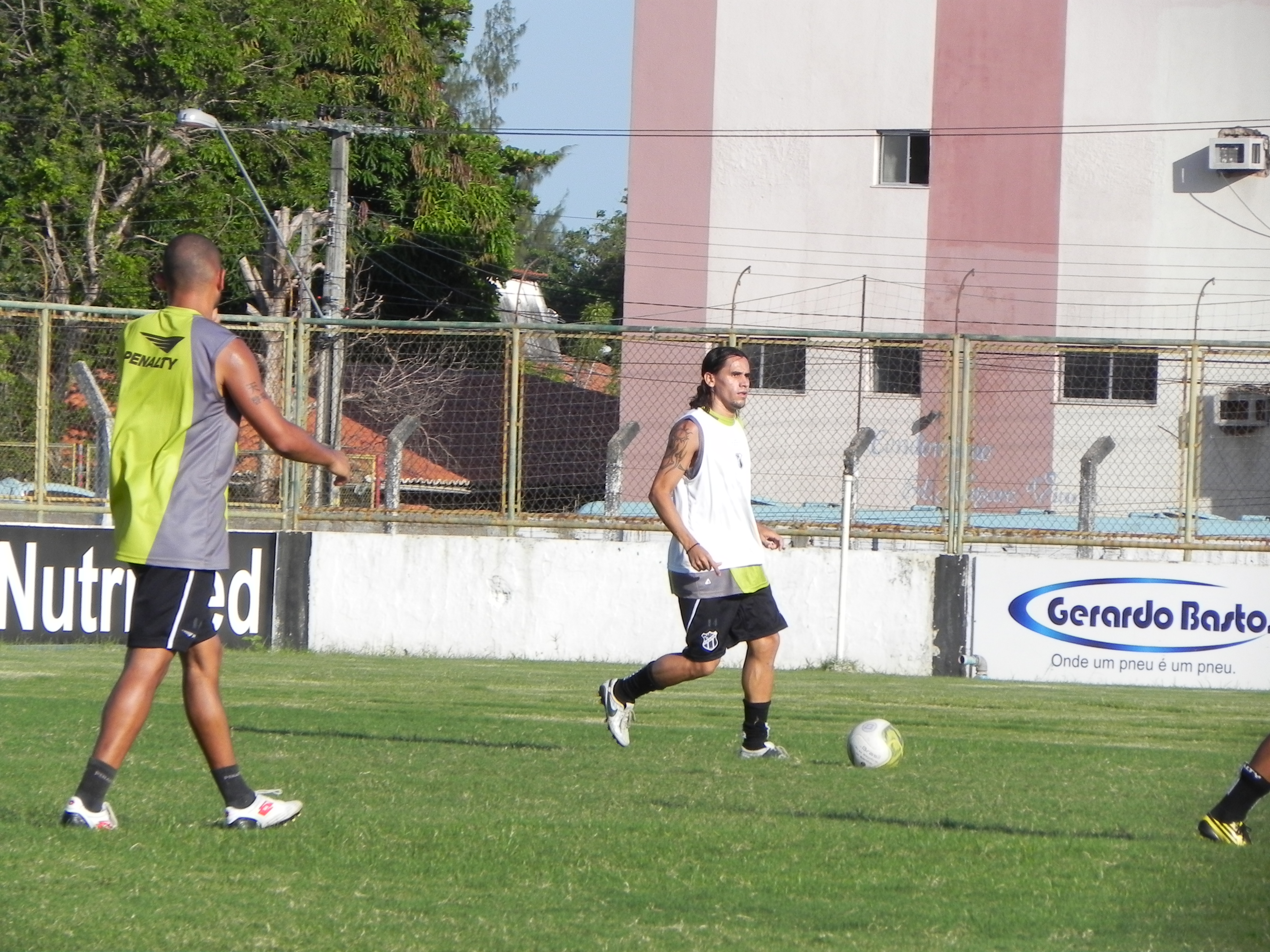 [03-02] Treino Técnico - Finalizações - 3