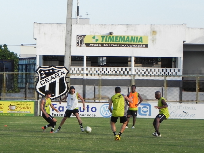 [03-02] Treino Técnico - Finalizações - 15