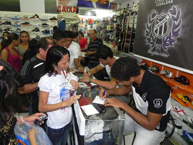 [23-08] Lançamento 3º uniforme - 6