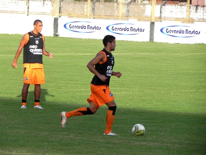 [05-04] Treino Coletivo no Vovozão - 18