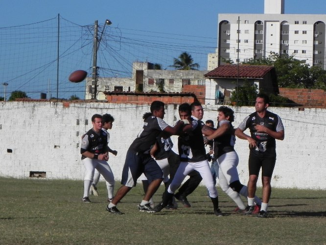 [19-11] Futebol Americano Treina no CAP - 12