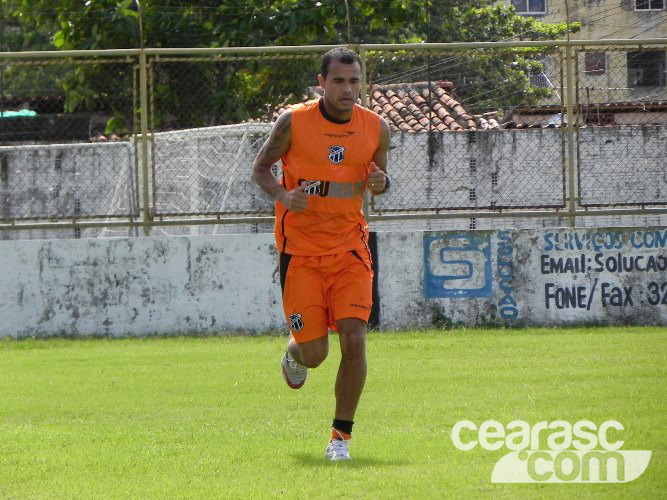 [18-07] Roger realiza testes físicos2 - 2