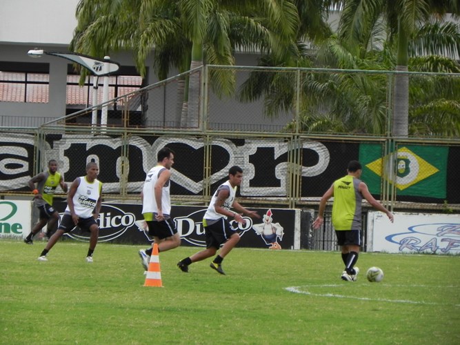 [08-01] Treino Físico e Técnico - 10
