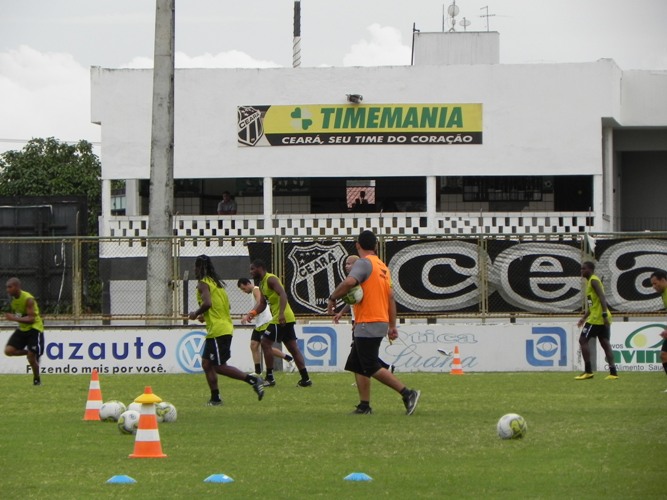 [08-01] Treino Físico e Técnico - 14