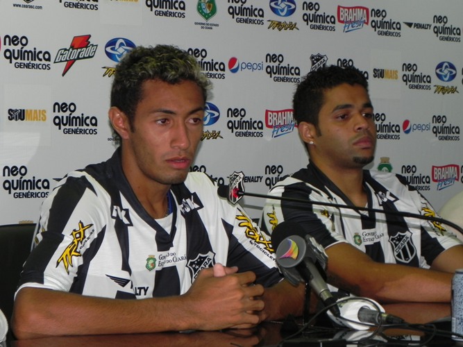 [10-01] Rodrigo e Giovane foram apresentados - 10
