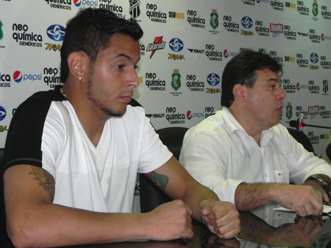 [10-01] Apresentação de Fernando Henrique - 11